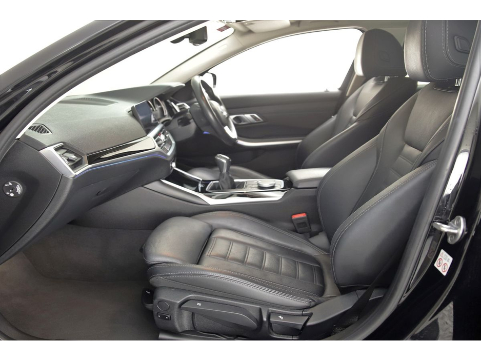 2020 BMW 3 Series 318D SPORT 3SSG 6SPD €29,890