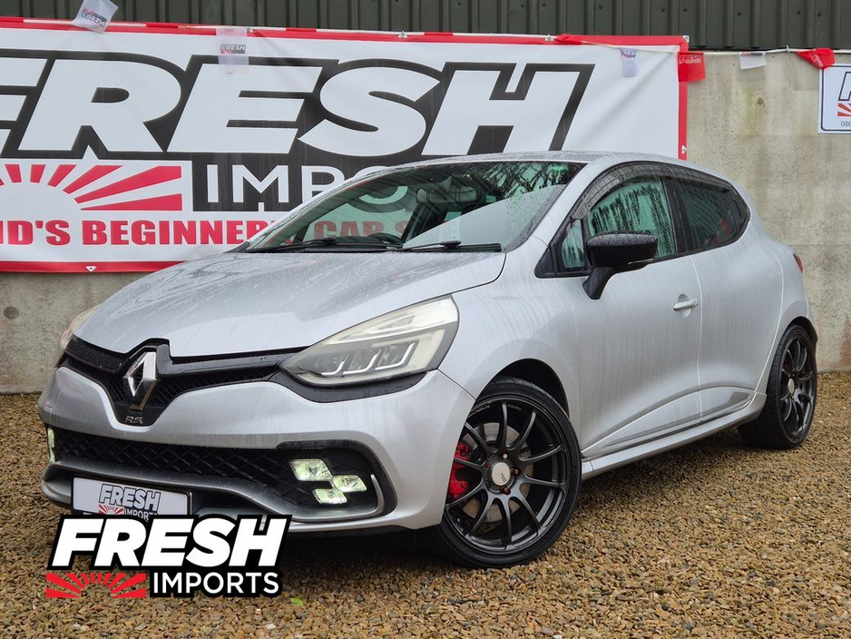 2017 Renault Clio TOP SPEC RS