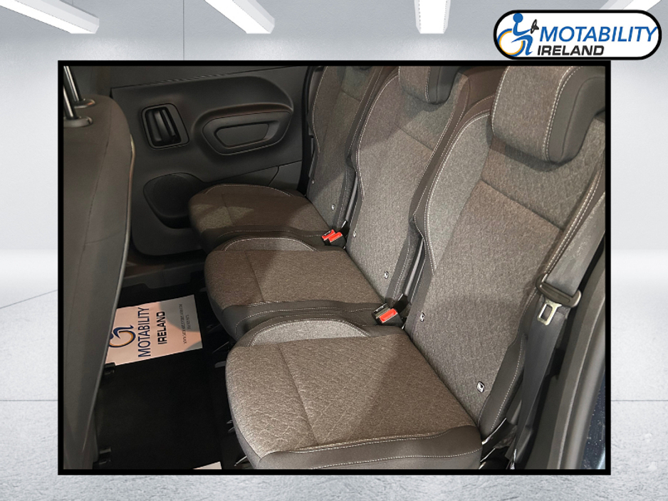 2026 Opel Combo Life Wheelchair Accessible €36,995