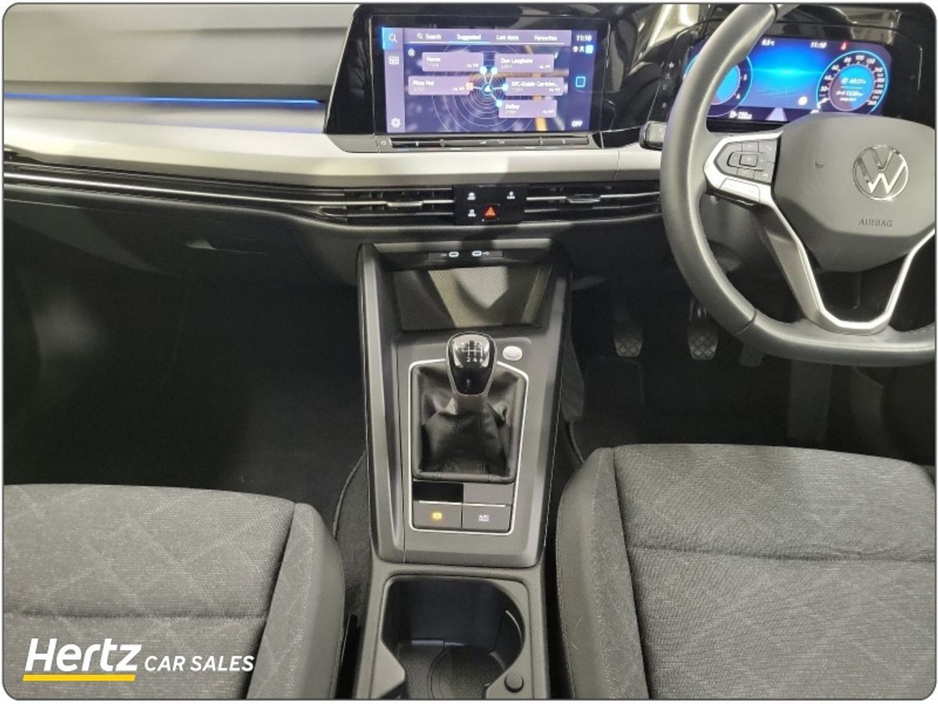 2023 Volkswagen Golf LIFE 2.0 TDI 115HP Diesel Manual €26,995