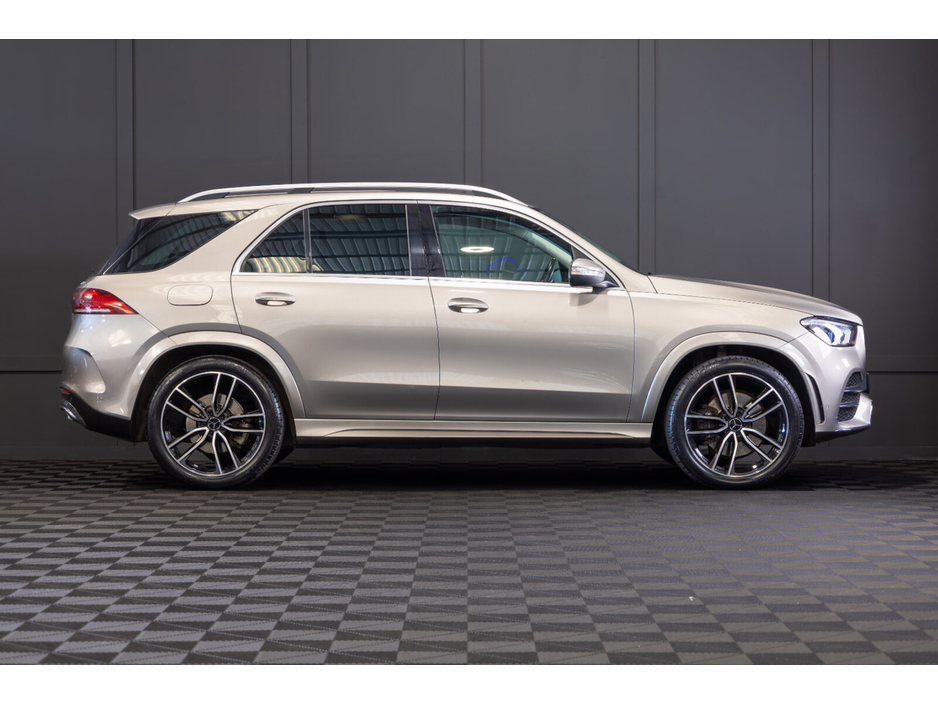 2019 Mercedes-Benz GLE Class GLE 300 d 4MATIC €49,950