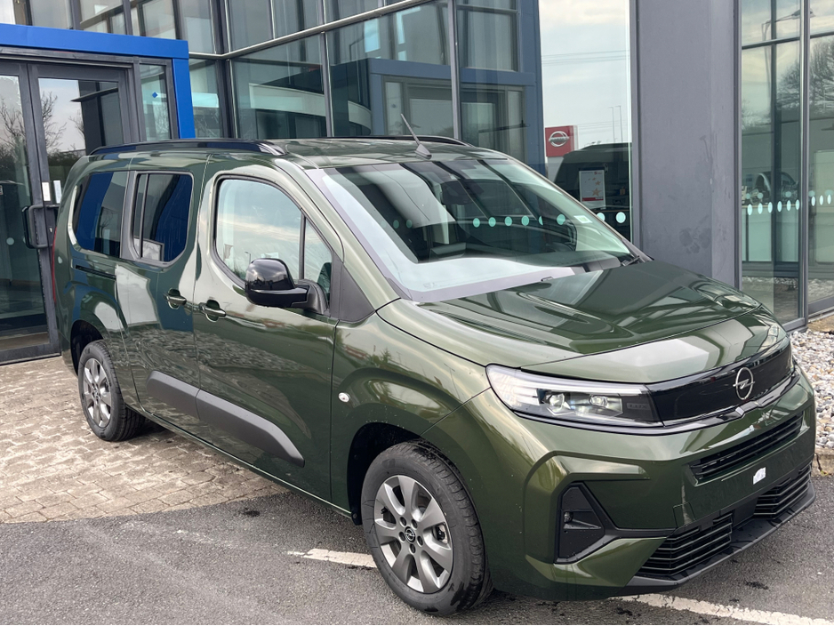 2026 Opel Combo Life WHEELCHAIR ACCESSIBLE 7 SEATER AUTOMATIC €35,700