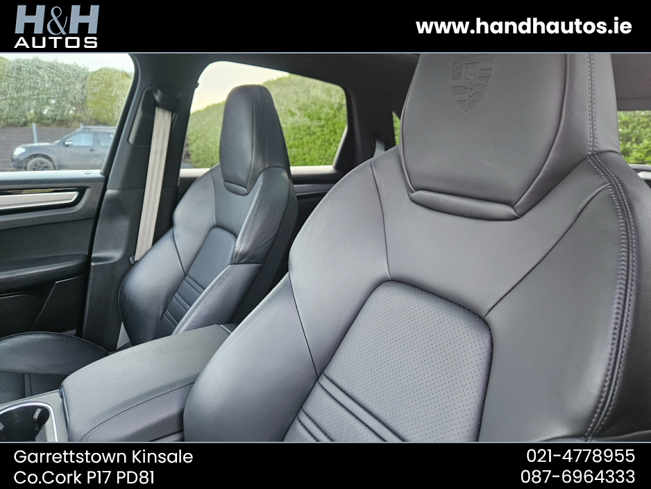 2023 Porsche Cayenne SE HYBRID 5DR AUTOMATI