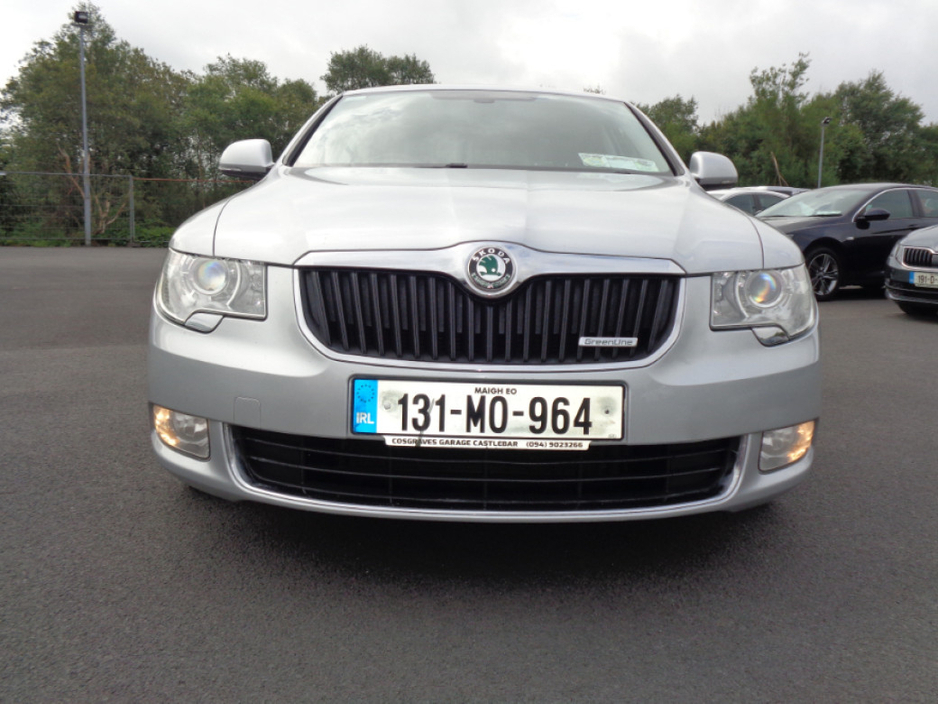 2013 Skoda Superb AMB GL 1.6tdi 105HP 4DR €11,900