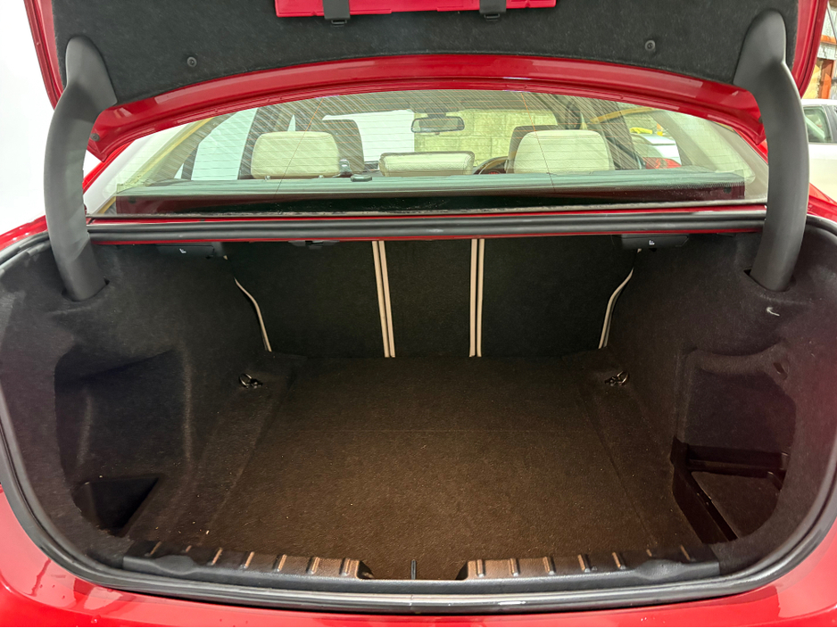 2018 BMW 3 Series D SPORT ZLSG 4DR AUTO €18,950