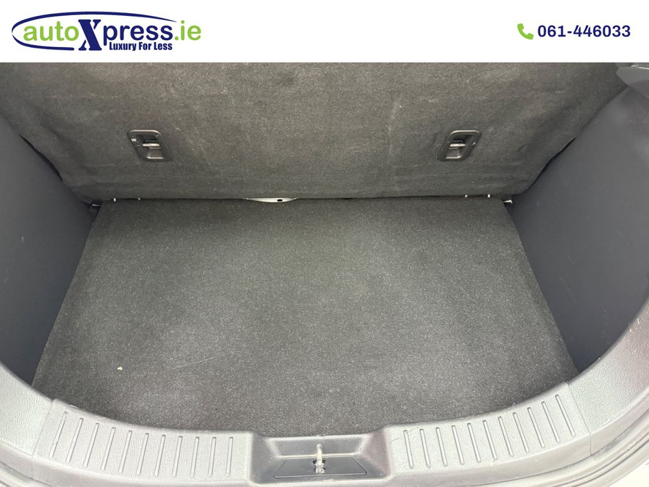 2019 Mazda Demio 1.5 Automatic, 4WD Reversing camera €13,995