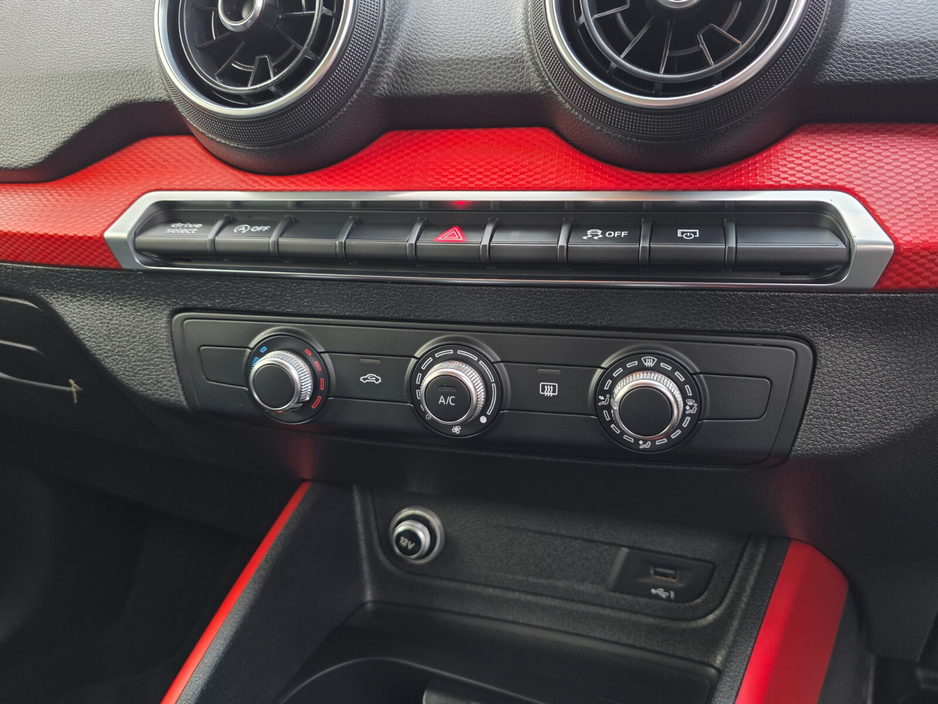 2017 Audi Q2 1.6TDI 115 SE €16,999