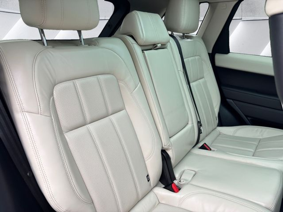 2021 Land Rover Range Rover Sport Range Rover SPO MY 21.5 2.0 SI4 Phev 404 €49,995