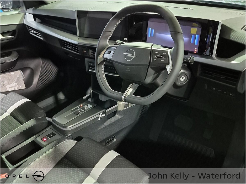 2026 Opel Frontera GS Khaki Green MHEV