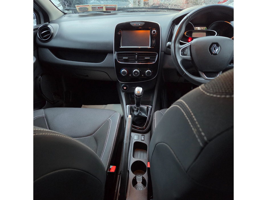 2017 Renault Clio 1.2 16V 75 DYNAMIQUE NAV €10,950