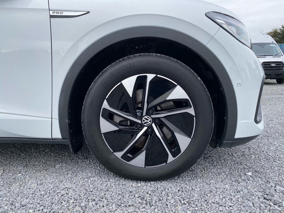 2023 Volkswagen ID.5 Pro Business 77KWh 174BHP €33,500