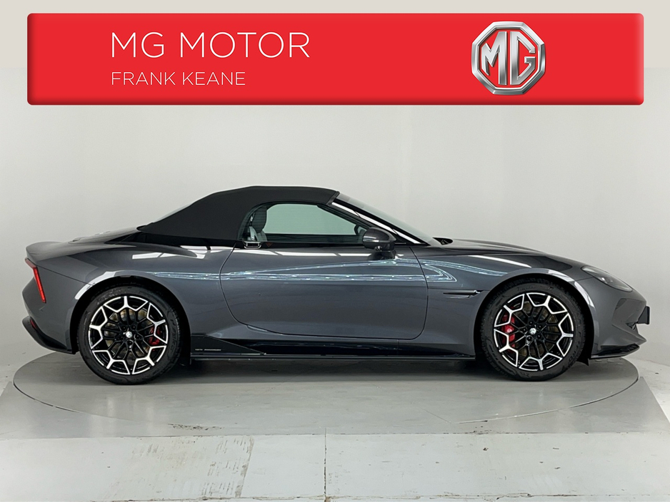 2026 MG Cyberster MG CYBERSTER SINGLE MOTOR**7 YEAR WARRANTY**SCISSOR DOORS**LAUNCH CONTROL**FULLY ELECTRIC HOOD**8 SPEAKER BOSE SOUND SYSTEM**WRAPAROUND 3 SCREEN COCKPIT**ADAPTIVE CRUSIE CONTROL** €70,750