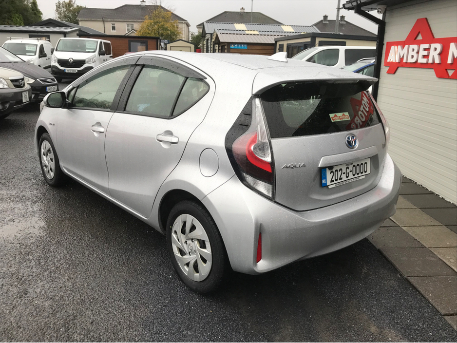 2020 Toyota Aqua AQUA 1.5 HYBRID €13,950