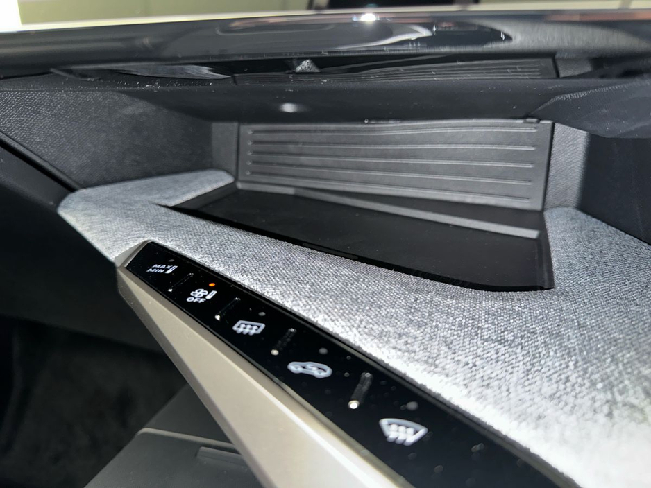 2026 Peugeot 3008 HYBRID ALLURE *€500 DUNNES VOUCHER* €90 P/W 3YRS €47,170