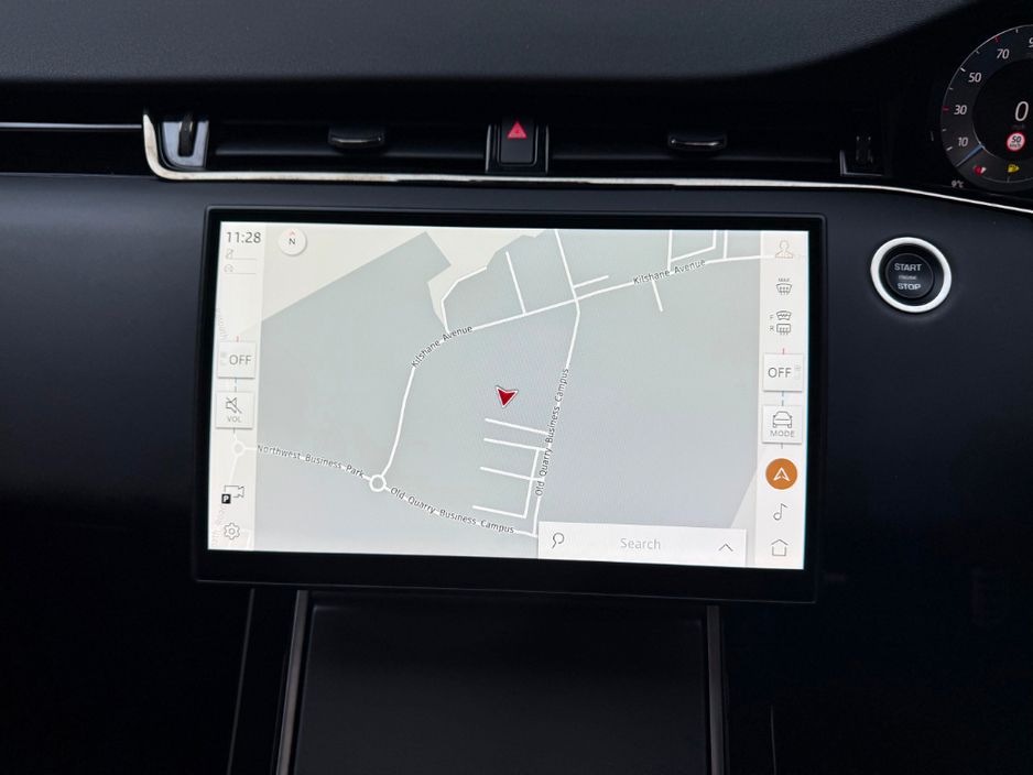 2024 Land Rover Range Rover Evoque HSE DYNAMIC P300E *HUGE SPEC* €52,990