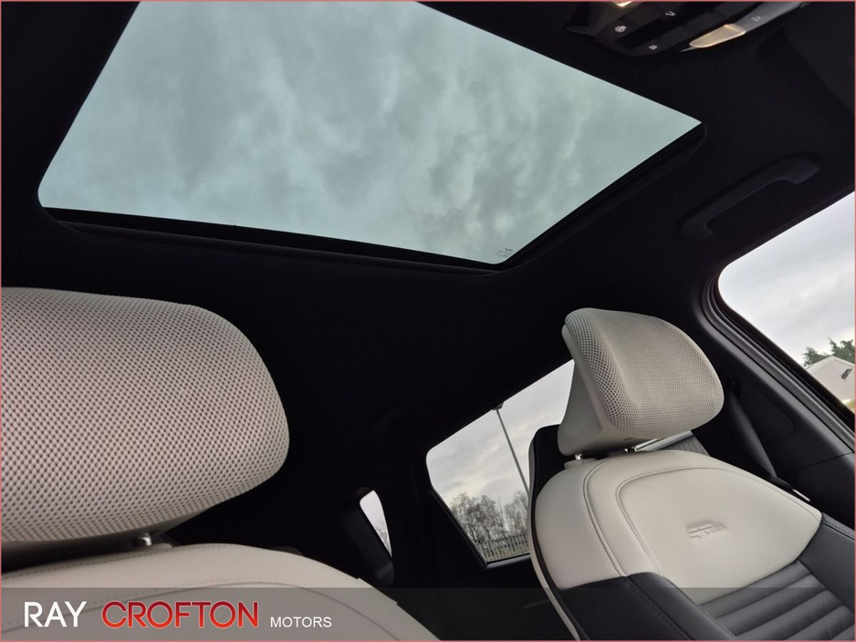 2025 Kia EV4 EV4 5 HB GT LINE LR 5DR AUTO €49,950