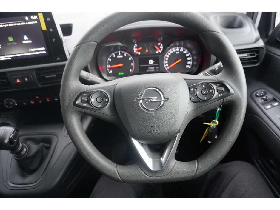 2023 Opel Combo KOMF L1H1-1.5 100PS D 3DR