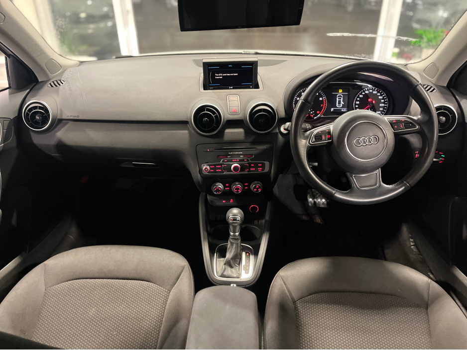 2015 Audi A1 DBA-8XCHZ 3DR €12,950