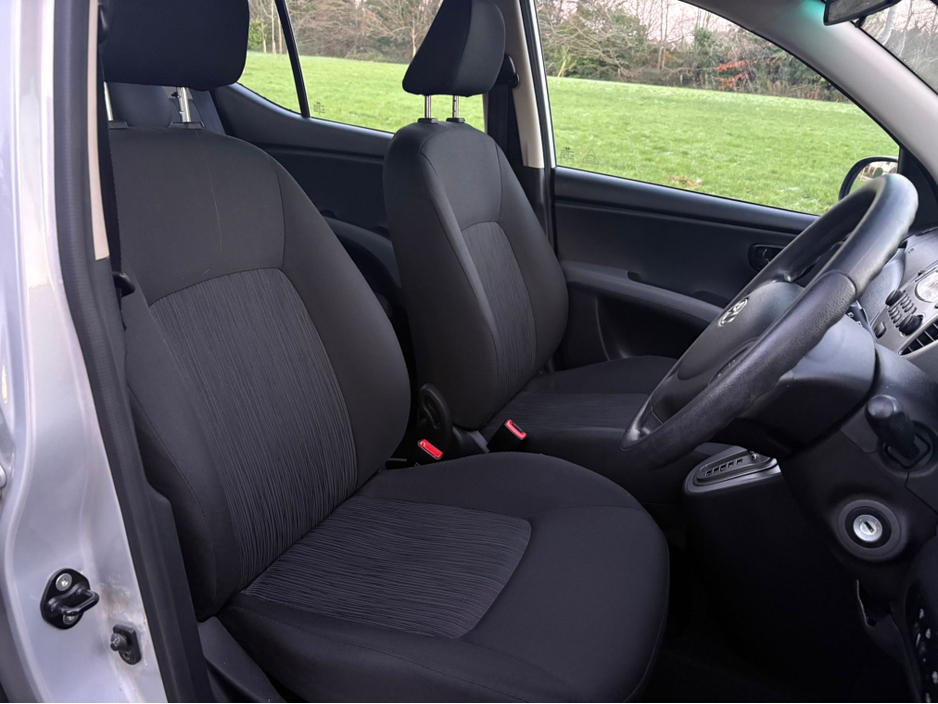 2013 Hyundai i10 42 k MILES  AUTOMATIC DELUXE €7,280