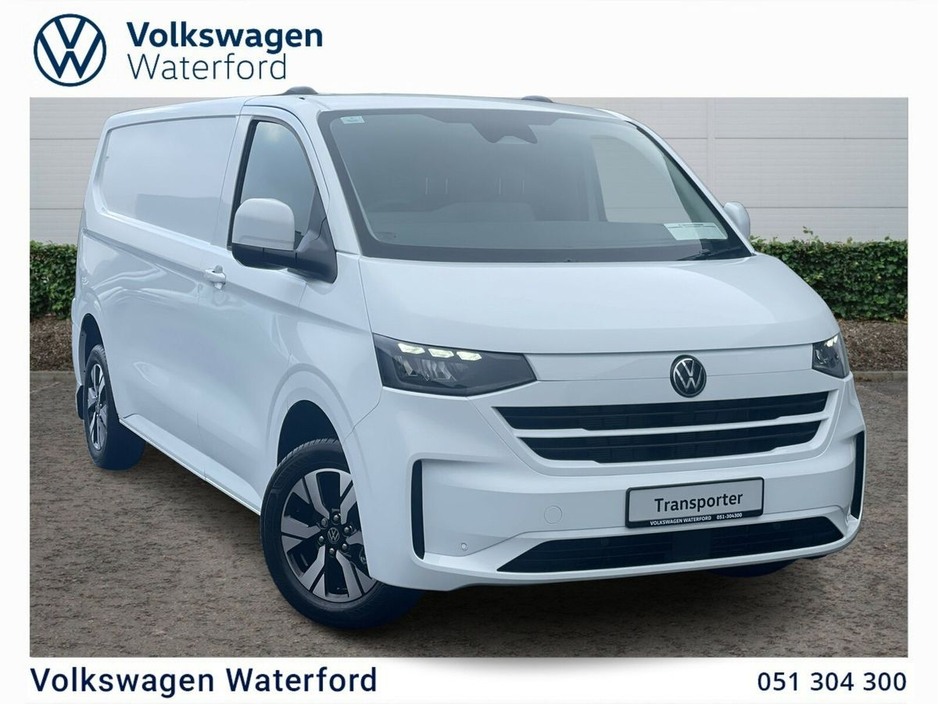 2025 Volkswagen Transporter  €36,475