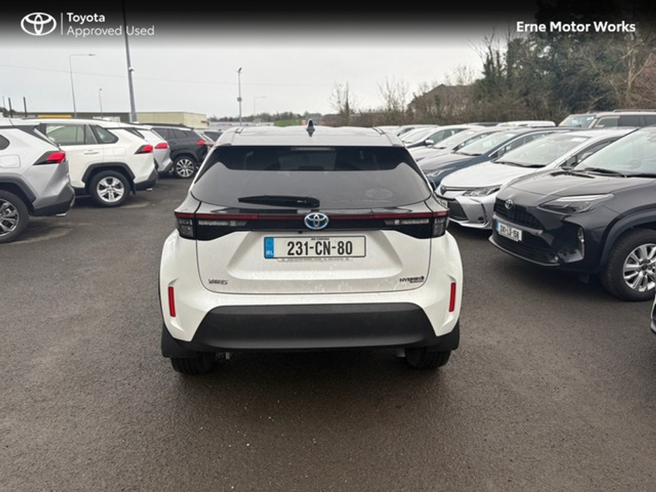 2023 Toyota Yaris Cross YARIS CROSS LUNA SPORT €27,950