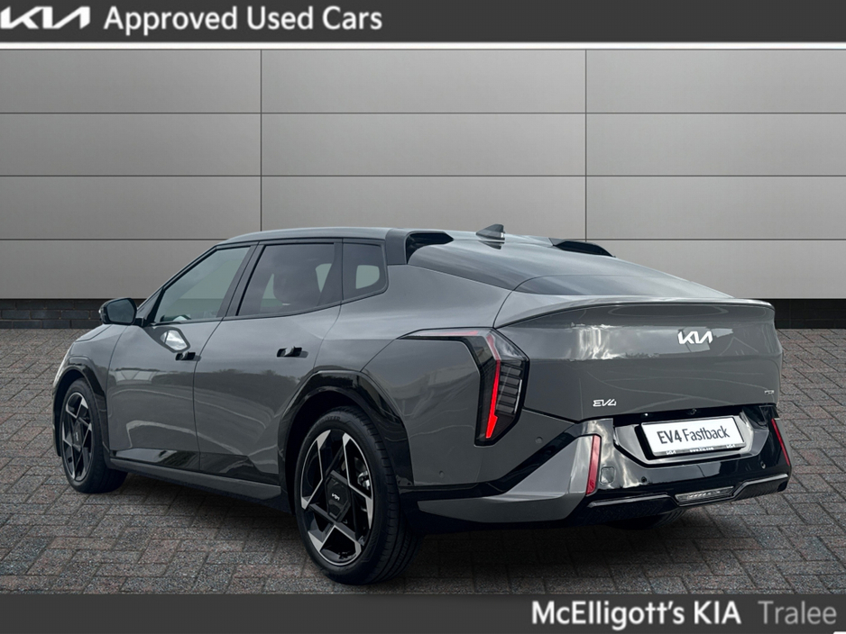 2026 Kia EV4 Fastback GT LINE * ORDER NOW *