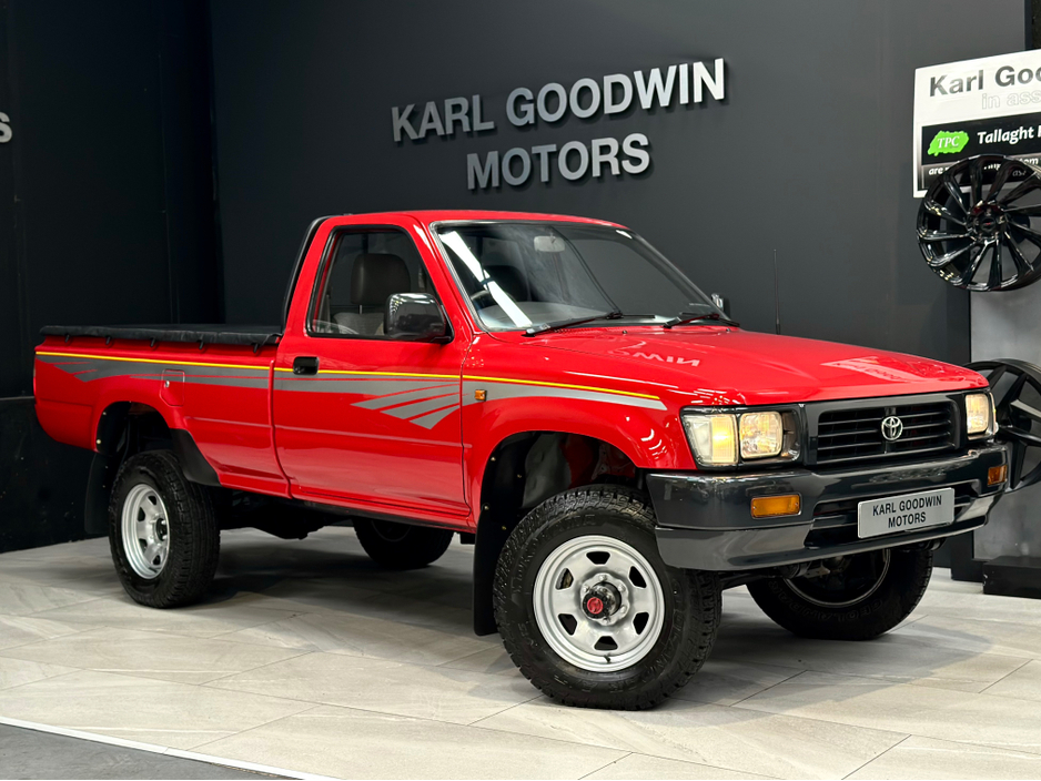 1996 Toyota Hilux 2.4D PICK UP MINT CONDITION €29,950