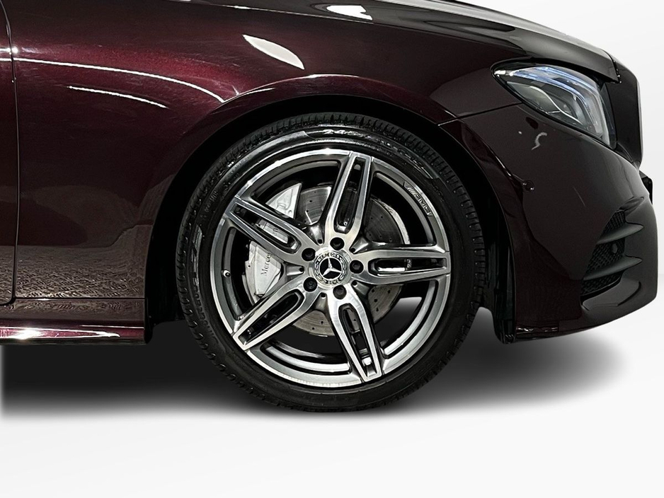 2019 Mercedes-Benz E Class 220d AMG Cabriolet - Reversing Camera - Ambient Lighting - Sat Nav - Climate Control - Electric Heated Memory Seats - Cruise Control - Auto Lights/Wipers - €48,950 or €49,900 with Supagard Vehicle Pro €47,950