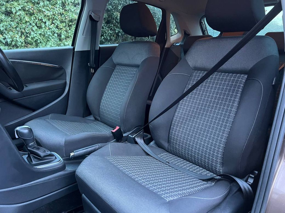 2016 Volkswagen Polo COMFORTLINE 1.2 TSI // 16" GTI ALLOYS // REVERSE CAMERA // ADAPTIVE CRUISE CONTROL €12,900