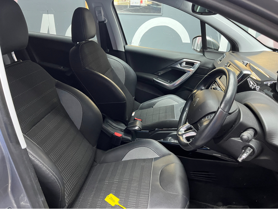 2019 Peugeot 2008 €15950! 2019 PEUGEOT 2008 1.2 AUTOMATIC / REVERSE CAMERA / HEATED SEATS €15,950