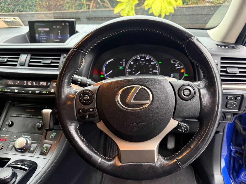 2015 Lexus CT 200 h 1.8 HYBRID / ADVANCE SPEC / TAX €180 (152 REG ) €13,950