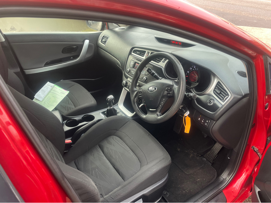2014 Kia Ceed CEE'D 1.6 CRDI 1 ECODYNAMICS 5 5DR €7,995