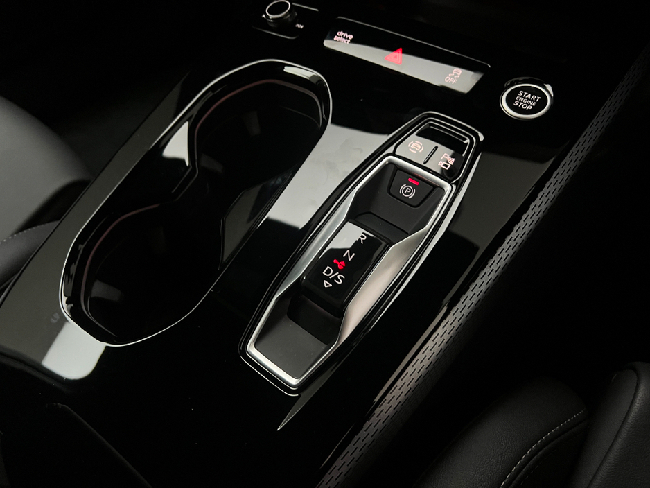 2025 Audi A5 S LINE 2.0 TDI *HUGE SPEC* €57,990