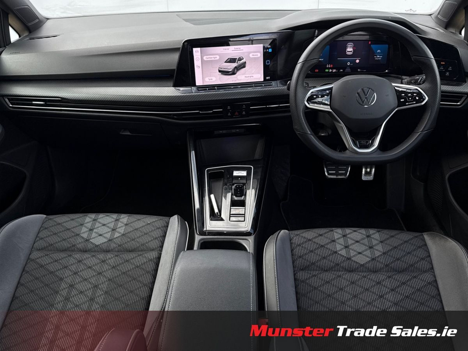 2023 Volkswagen Golf Golf R-Line €31,950