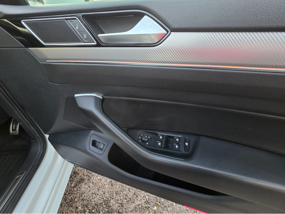 2018 Volkswagen Arteon 2.0 TSI R LINE EDITION 280BHP VIRTUAL DASH FULL LEATHER HEATED ELECTRIC SEATS SAT NAV CARPLAY ANDROID AUTO BLIND SPORT PARKING SENSORS SELF PARKING ASSIST 360 CAMERA €29,500