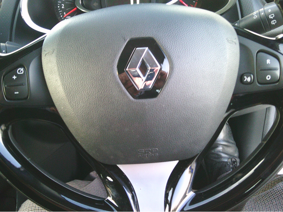 2016 Renault Clio NEW NCT 2028, DYNAMIQUE SAT./NAV., €270 TAX , LOW KMS. S./HISTORY. €8,999