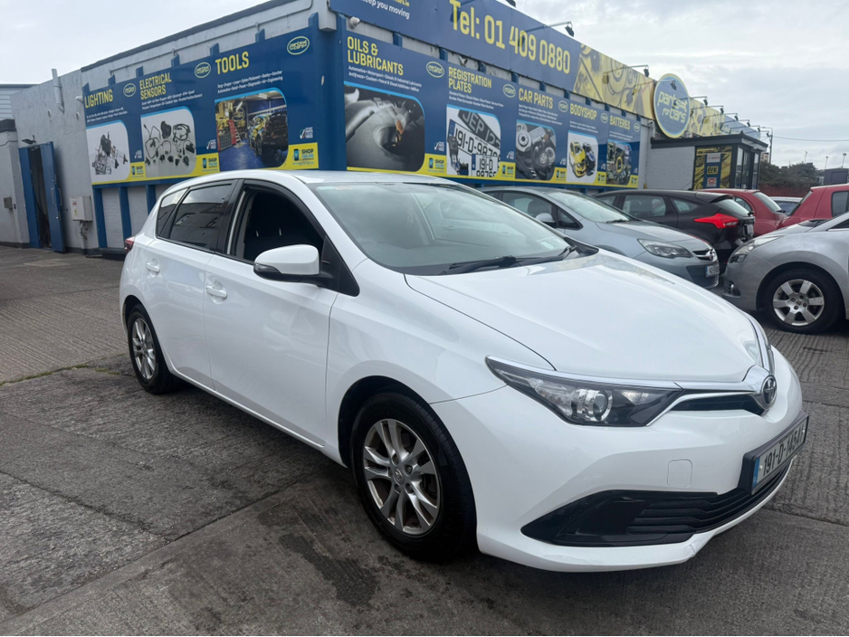 2019 Toyota Auris 1.4 D-4D TERRA 4DR €7,490