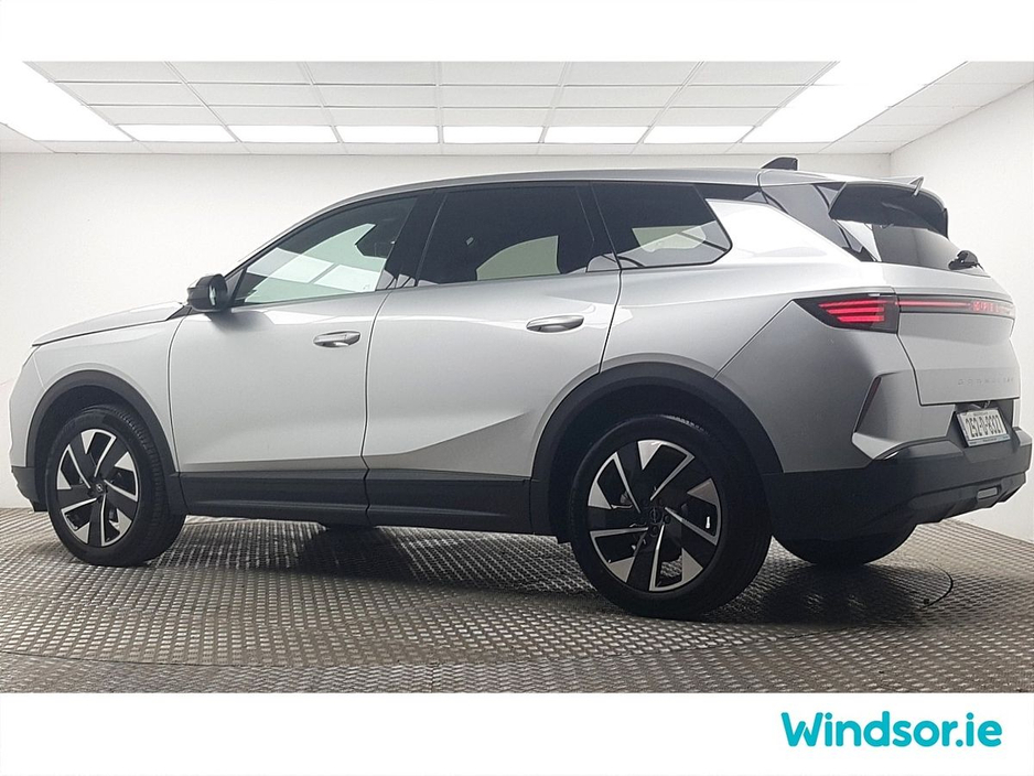 2025 Opel Grandland GS Hybrid €41,995