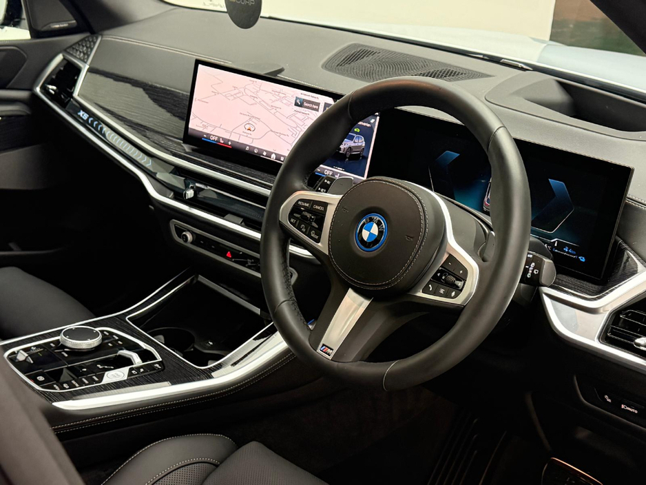 2025 BMW X5 50E M SPORT XDRIVE *PAN ROOF* €102,990