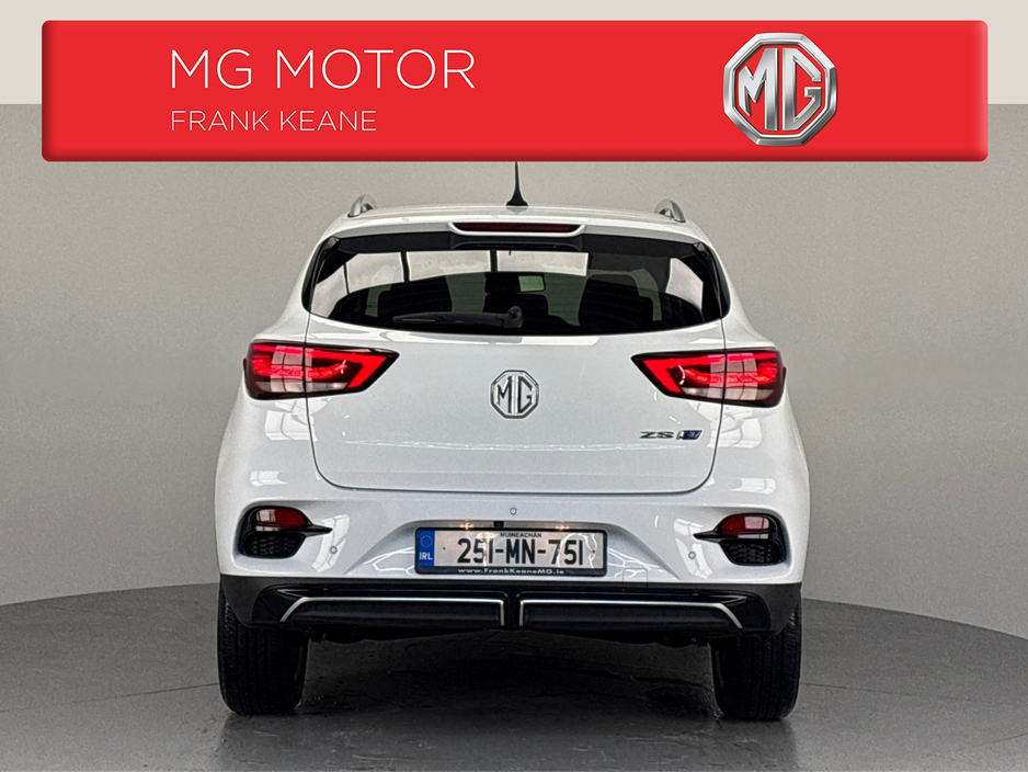 2025 MG ZS LR EXCLUSIVE-72.6KWH**DIGITAL DASH**MULTIFUNCTIONAL STEERING WHEEL**BLACK LEATHER INTERIOR**360 CAMERA**APPLE CARPLAY ANDROID AUTO**KEYLESS START**AIR CONDITIONING**FINANCE AVAILABLE** €31,495