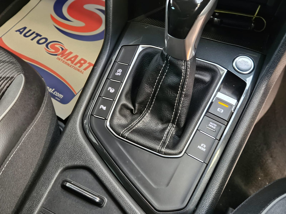 2021 Volkswagen Tiguan 2.0 TDI 150HP R-Line DSG €33,950