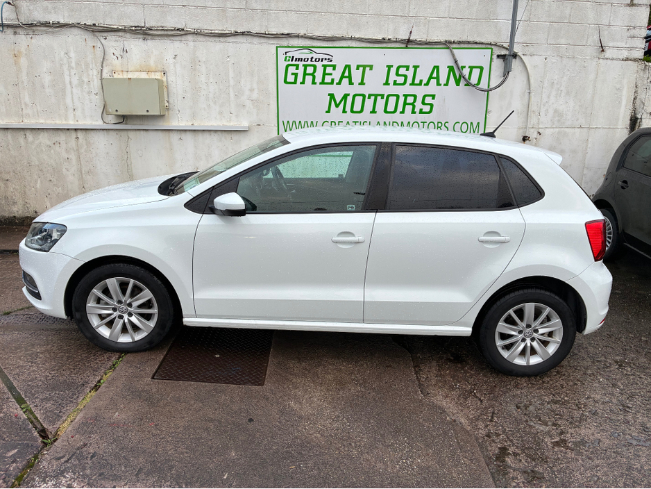 2017 Volkswagen Polo 1.2i TSI Petrol Active Automatic €14,750