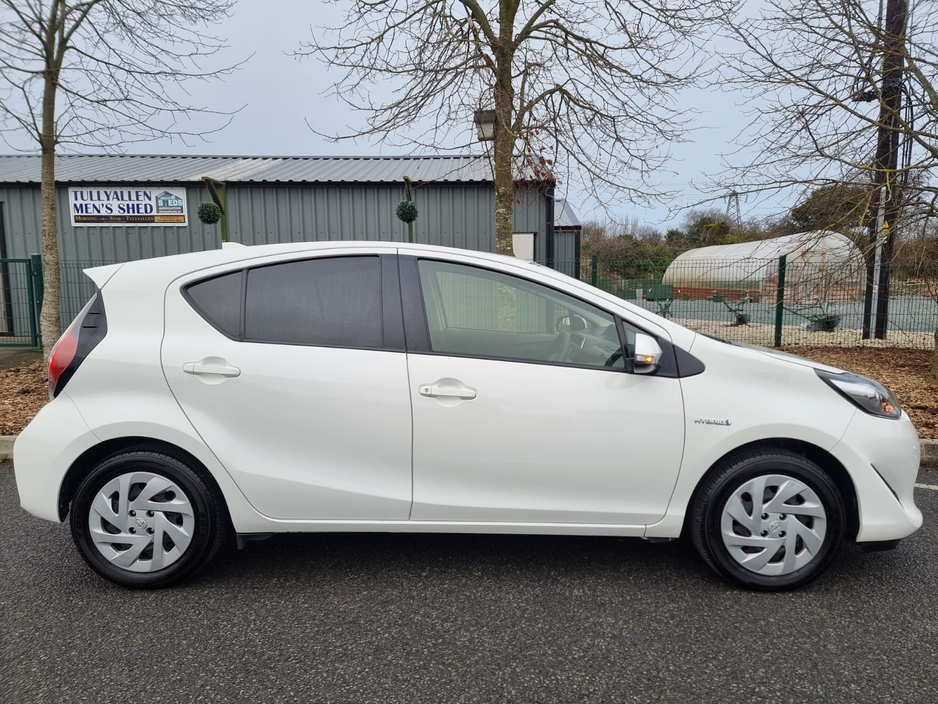 2019 Toyota Aqua 2019 TOYOTA AQUA HYBRID AUTO 1YR WARRANTY  €13,555 €13,555