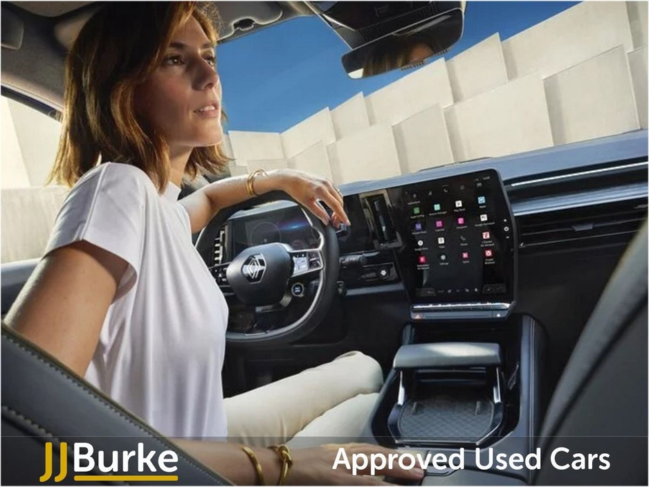 2026 Renault Austral Iconic Esprit Alpine, E-TECH Full Hybrid 200 Auto *ORDER YOUR 261 TODAY* €48,570