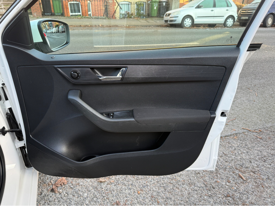 2016 Skoda Fabia 1.2tsi Automatic, New Nct 02/2027, Ideal Starter Car, Bluetooth, Alloys, 5 Door, Cheap Tax (Only €190) Finance Available, Service & Warranty Included, SIMI Dealer, €9,950