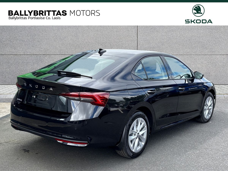 2025 Skoda Octavia Selection 2.0TDI 115HP €32,850