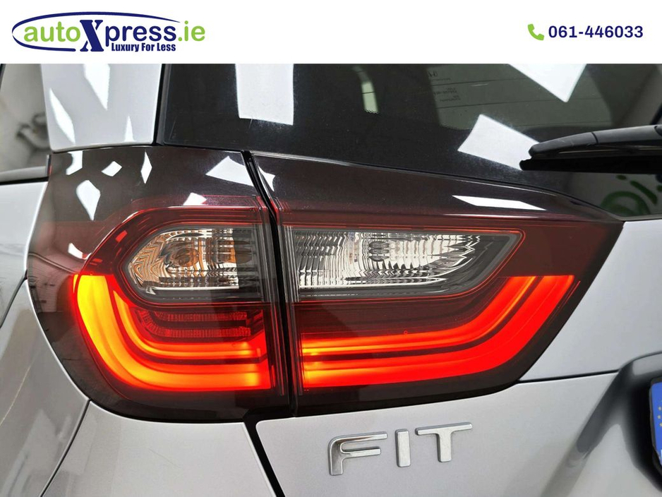 2023 Honda Fit 1.5 EHEV BASIC Hybrid, Automatic, Reversing camera €18,600