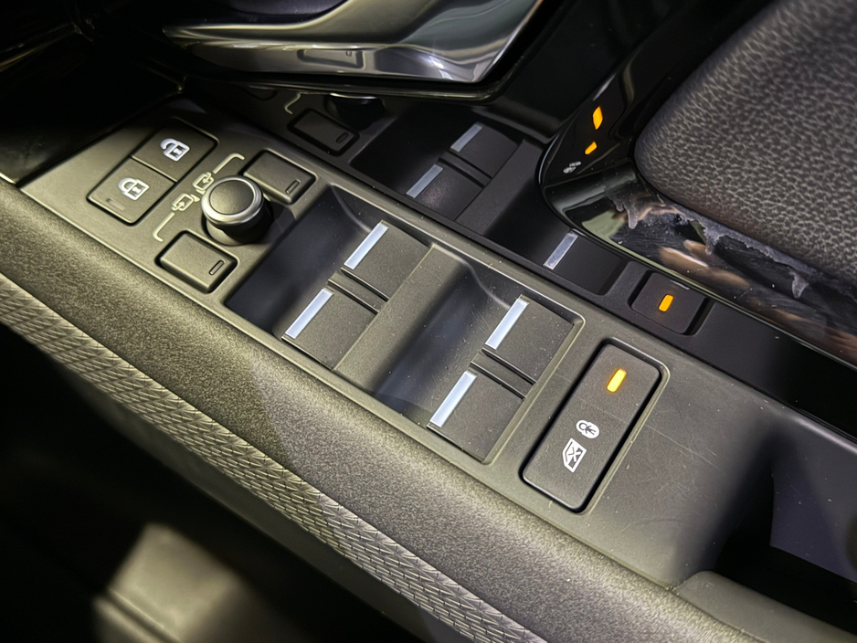 2021 Land Rover Range Rover Evoque 1.5 I3 PHEV 300 PS AWD Auto R-Dynamic S €35,900