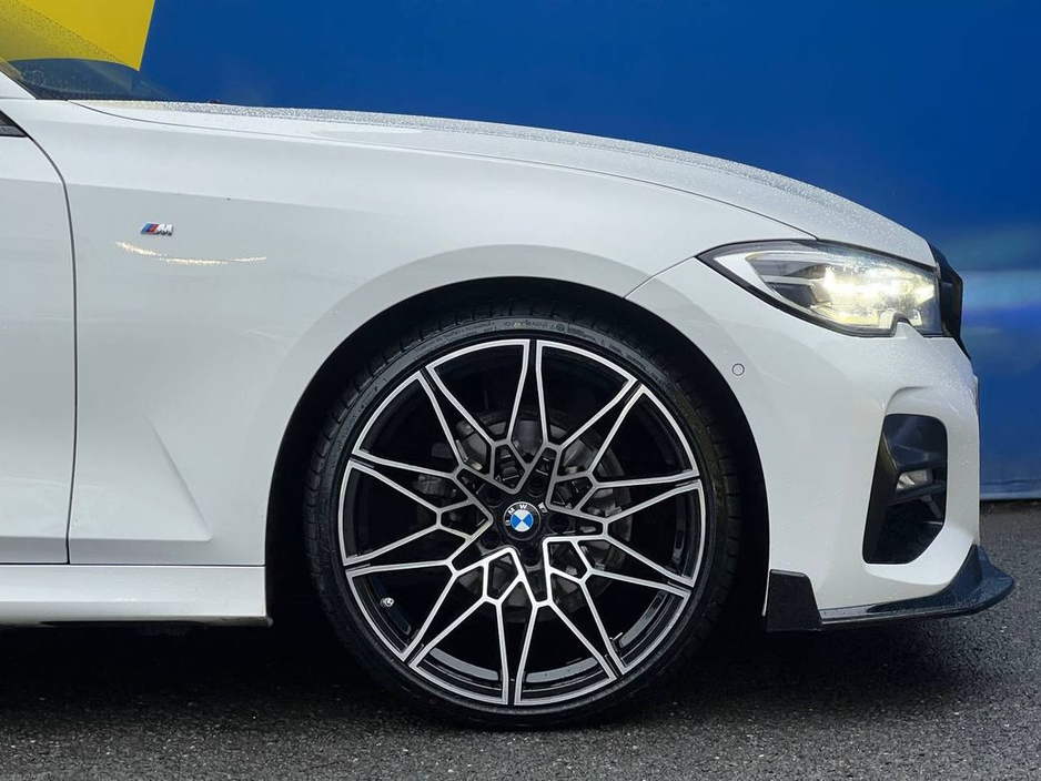 2021 BMW 3 Series 318d M-SPORT COMPETITION 2.0 // LEATHER M-SPORT INTERIOR // NEW 20" M3 ALLOYS // APPLE CARPLAY/ANDROID AUTO €27,900
