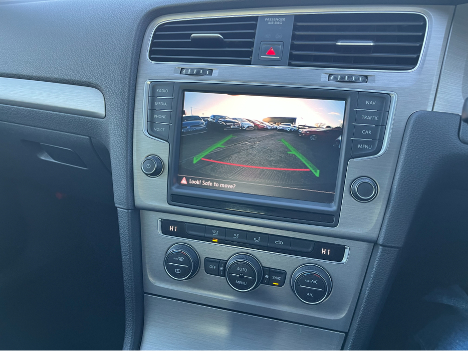 2017 Volkswagen Golf 1.2 TSI 5DR AUTO COMFORTLINE €13,950